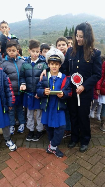 Educazione stradale a scuola - Caira 2016